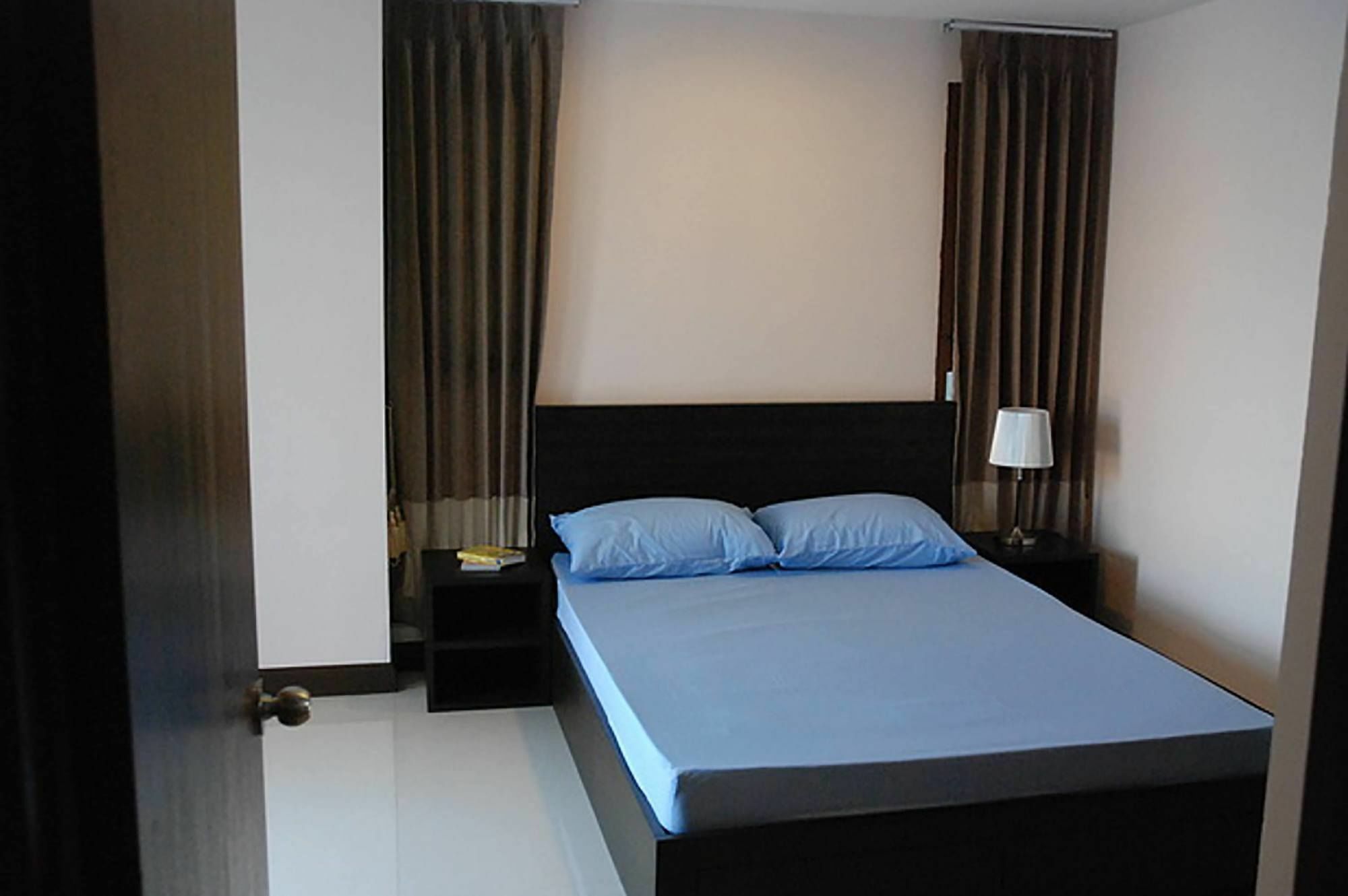 Mok Mek 72 Hotell Bangkok Eksteriør bilde